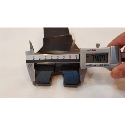 Adaptery do wózka Roan BLOOM do fotelika Maxi Cosi, Cybex i innych 0-13kg