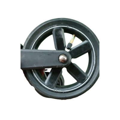 Kapsel zaciskowy do kółka w wózku dziec. na oś 6mm